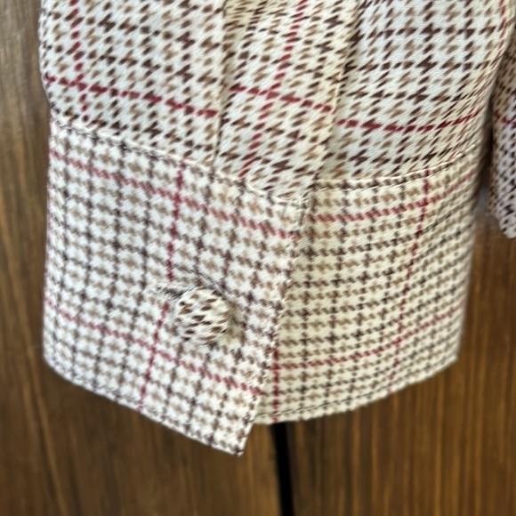 Ruffled retro sheer blouse - Picture 4 of 7